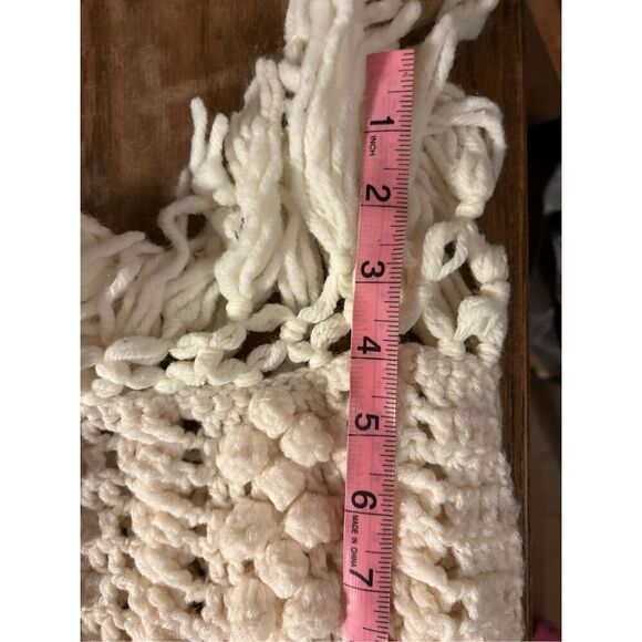 Shabby Chic Bohemian boho cream crochet blanket 61"x72" - Picture 6 of 8
